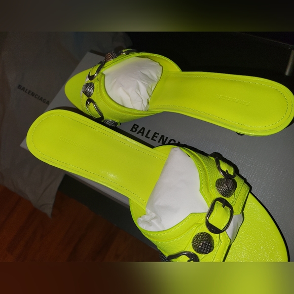 Balenciaga Cagole Mules - Picture 5 of 7